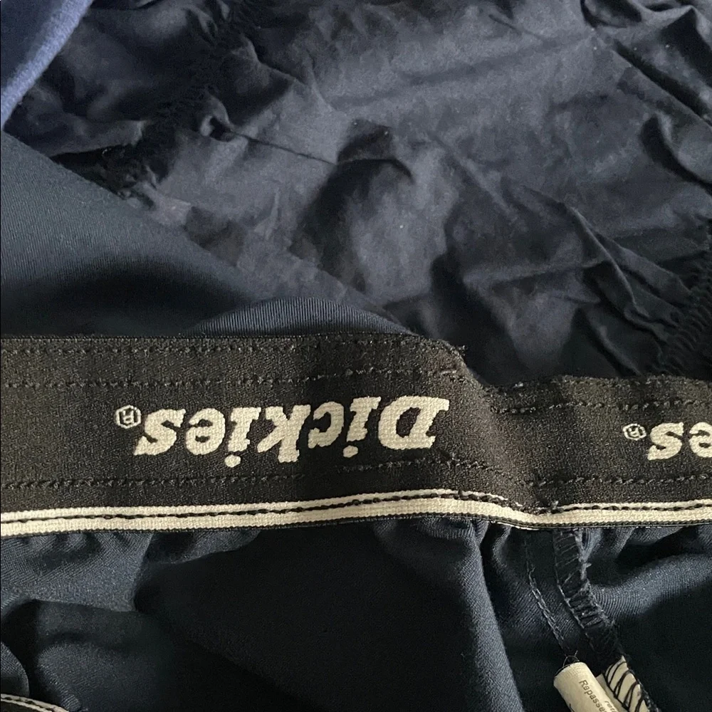 Dickies Blue Women's scrub pants - Picture 3 of 4